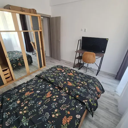 Adi Happy 3 Apartment Craiova
