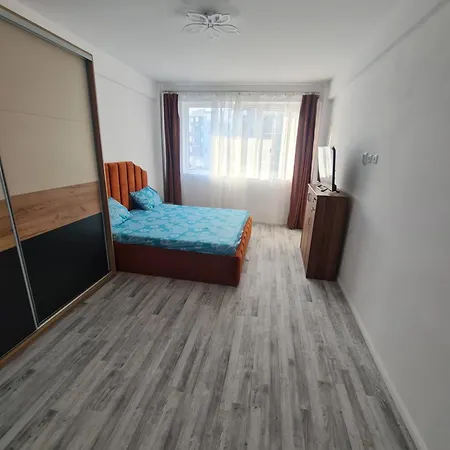 Apartment Adi Happy 3 *